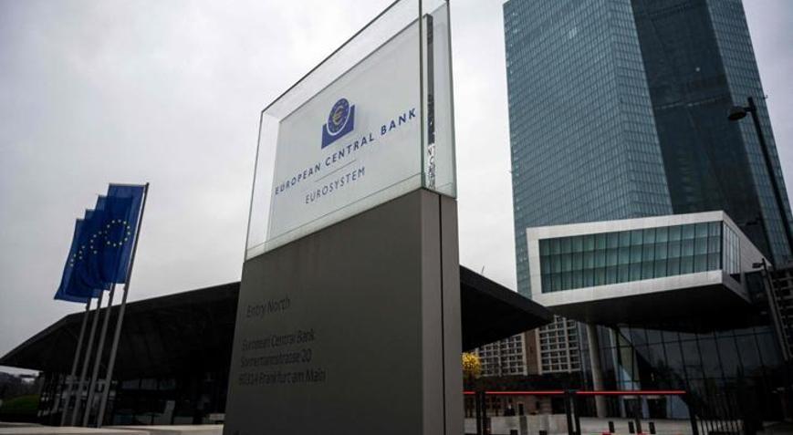 ECB faiz artırımından 1.5 yıl uzakta