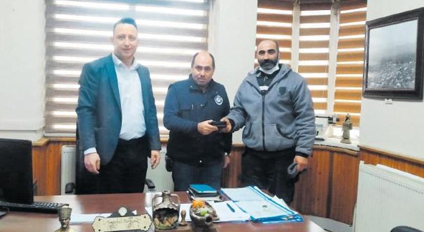 MASKİ personelinden alkışlanacak hareket