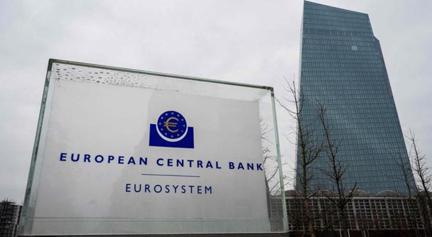 ECB ekonomik toparlanmayı destekledi