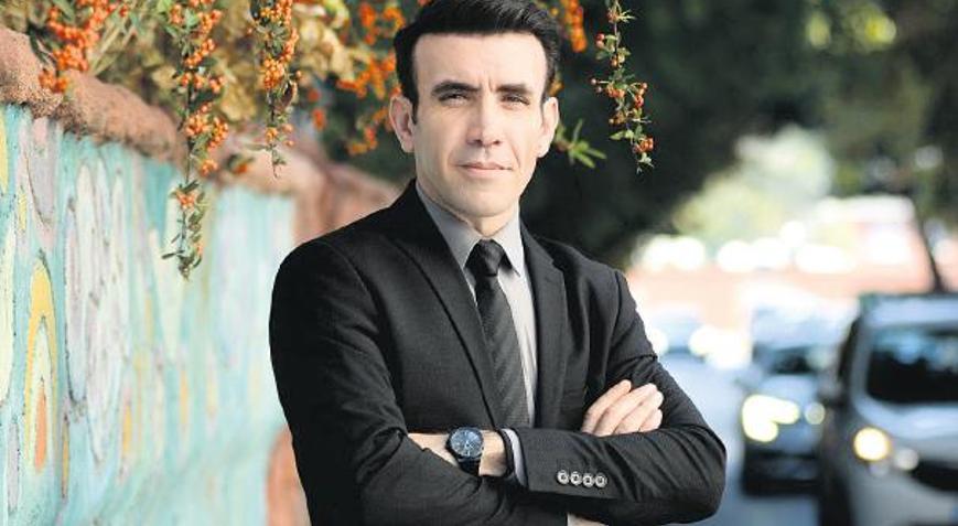 Mehmet Yılmaz Ak: Pars antagonist biri