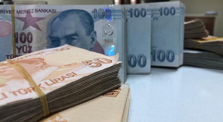 Merkezi yönetim bütçesi fazla verdi