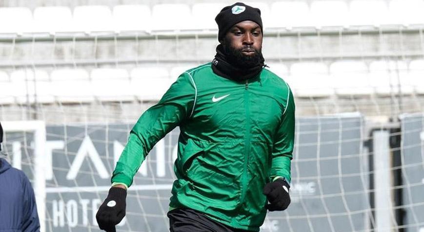 Son dakika: Giresunspor, Doukaranın sözleşmesini feshetti