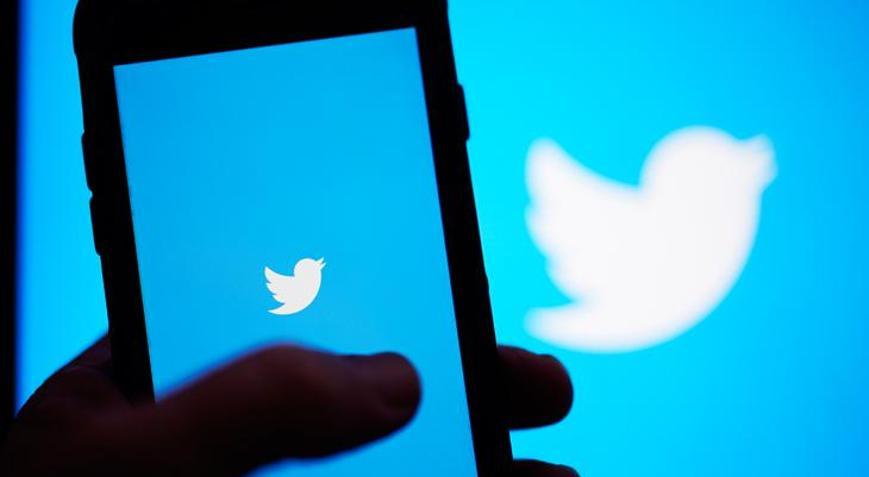 Twitter kullanıcı sayısı ve gelirini artırdı