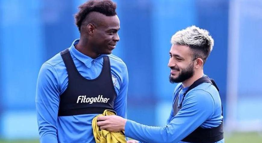 Vargas: Balotelli play-station oynarken sinirleniyor