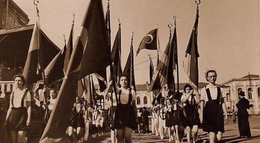 YARIN RESMİ TATİL Mİ 19 Mayısta kamu ve özel sektör resmi tatil mi Okullar kapalı mı