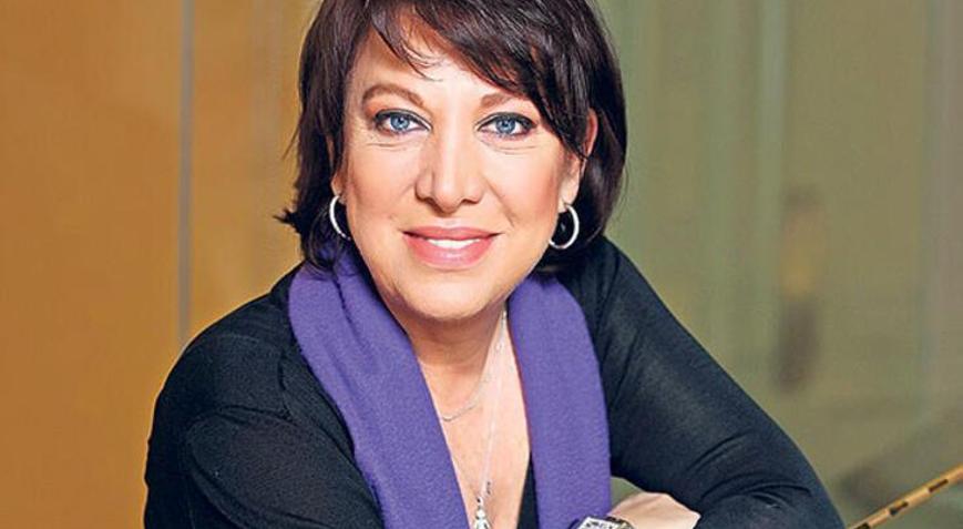 Oya Başar kimdir kaç yaşında Oya Başar hayatı ve kariyeri (Film-dizi ve tiyatro oyunları)