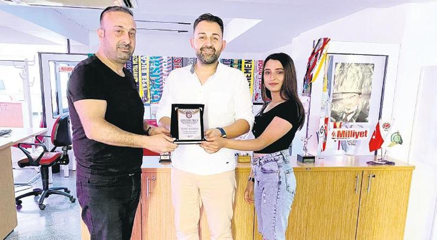 Demirtaş’a teşekkür plaketi