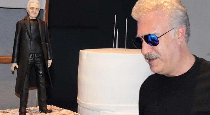 Tamer Karadağlı figürlü pasta dikkat çekti Bana hiç benzememiş