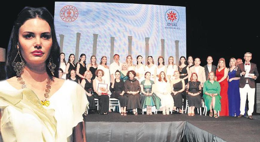 Tarihte yolculuğa çıkardılar