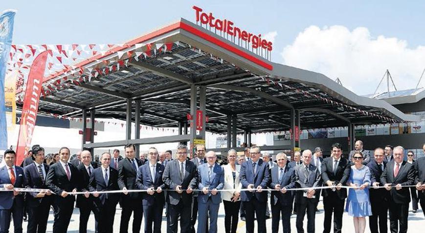 İstasyonlar dönüşüp TotalEnergies oluyor