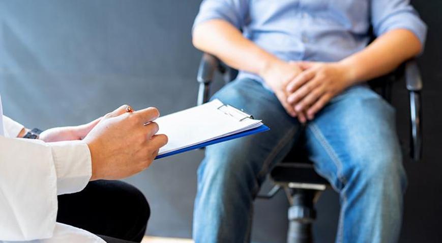 Çocuk sahibi olamadığı için başvuran erkeklere testis kanseri tetkiki yapılmalı