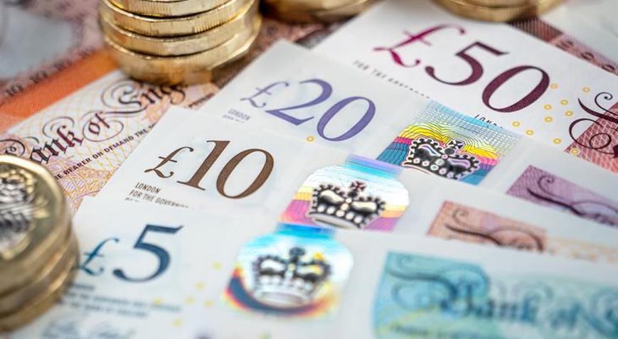 Piyasalardaki düşüş sterlini zayıflatabilir