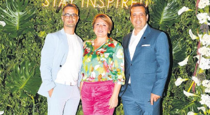 Havuz başında konser