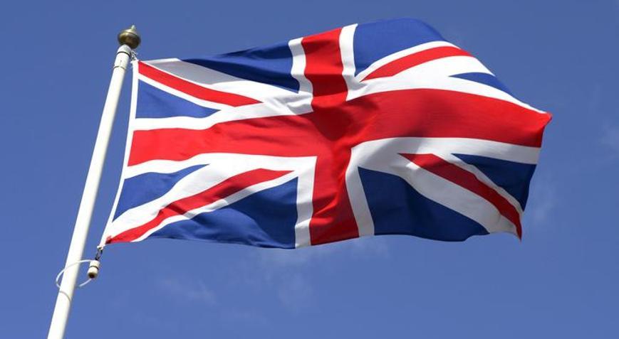 İngilterede perakende satış hacmi azaldı