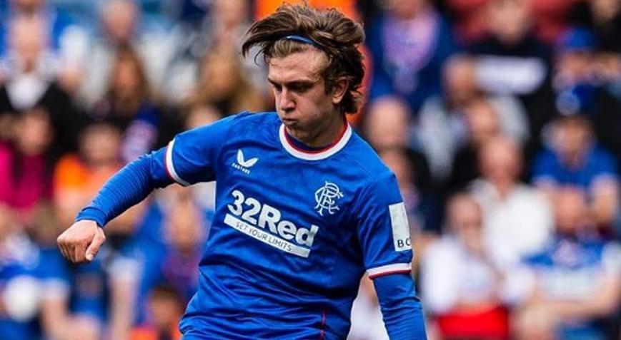 Ve Rıdvan Yılmaz sahne aldı Skora katkı yaptı