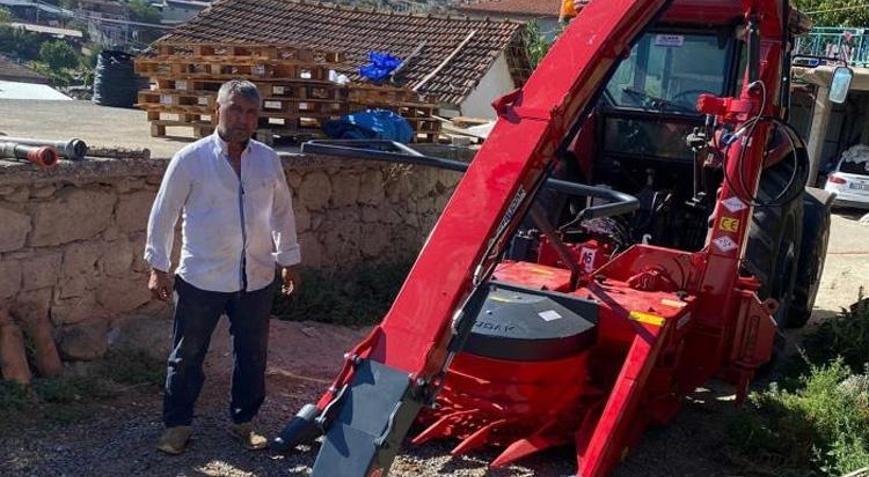 Silaj makinesine bacağını kaptıran çiftçinin bileği koptu
