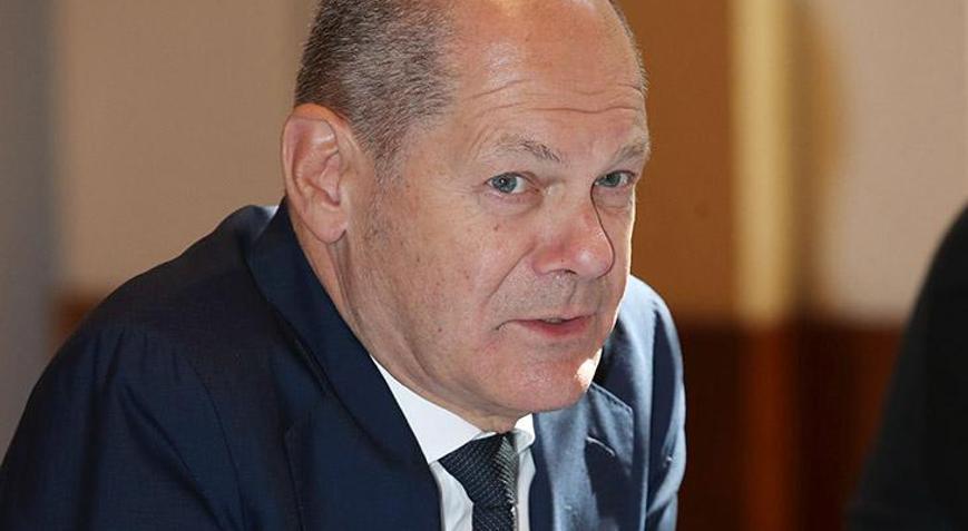 Almanya Başbakanı Scholz Kovid-19a yakalandı