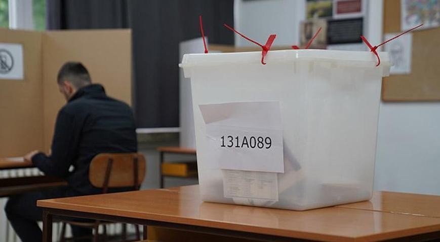 Bosna Hersek’te halk genel seçim için sandık başında