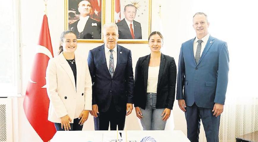 Avcı ve Türkoğlu Budak’ı unutmadı