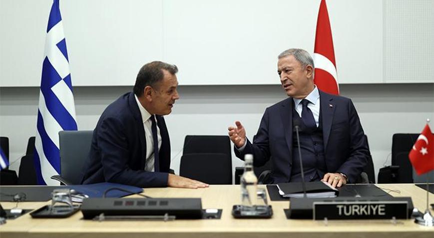 Brükselde kritik temas Bakan Akar Yunan Mevkidaşıyla görüştü