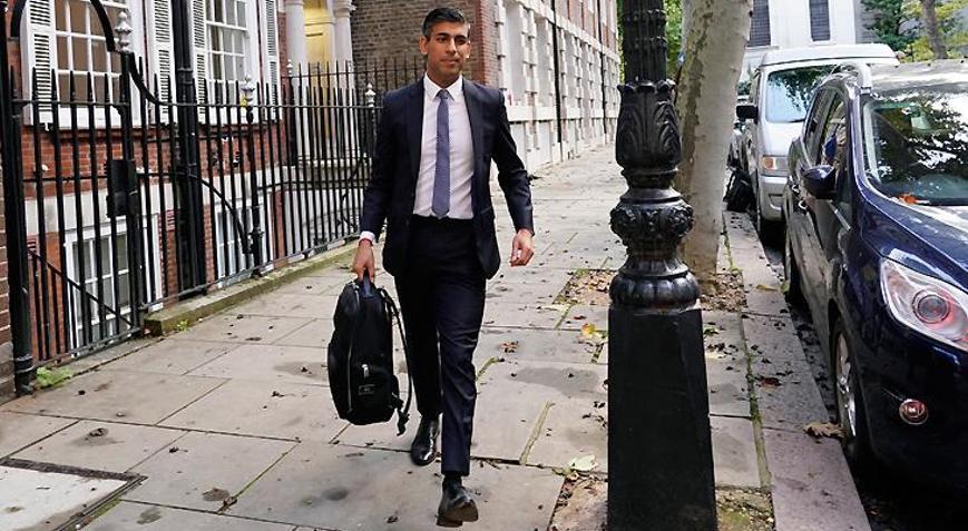 Rishi Sunak: İngilterede başbakanlık yarışının favorisi eski maliye bakanı