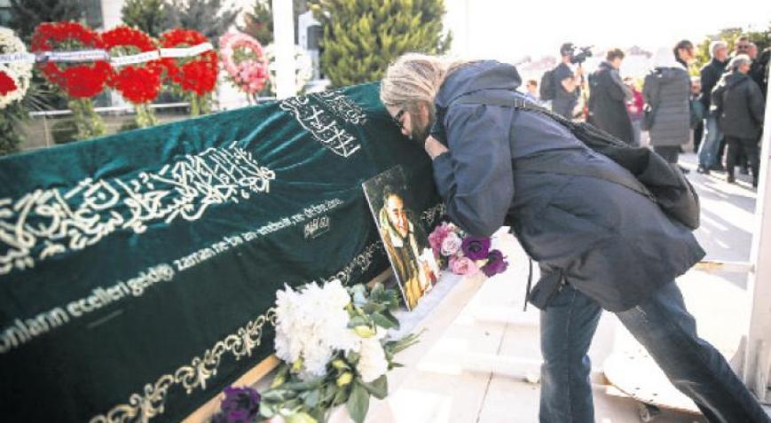 ‘Neşeli haliyle hatırlayacağız’