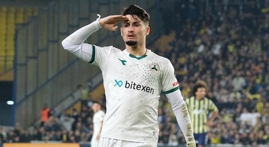 Tilki Borja Sainz Galatasaraydan sonra Fenerbahçeyi de yıktı