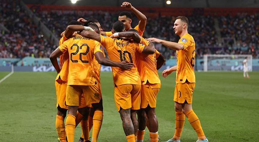 Hollanda, ABDyi yendi ve Dünya Kupasında çeyrek finale yükseldi