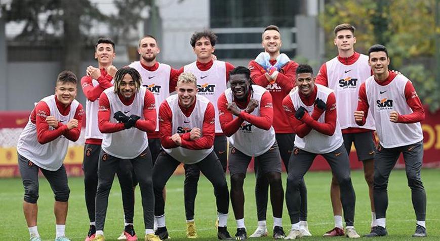 Galatasaray'ın Kamp Kadrosu Açıklandı! 10 Yeni Isim - Galatasaray ...