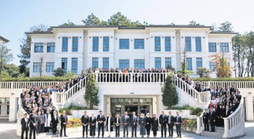 Genç liderler aranıyor