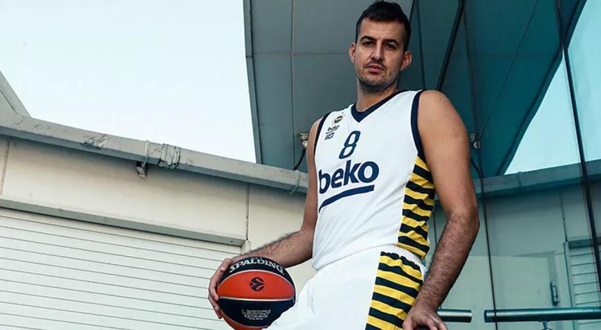 Yıldız basketbolcunun parkelere dönüş tarihi belli oldu Resmen açıklandı