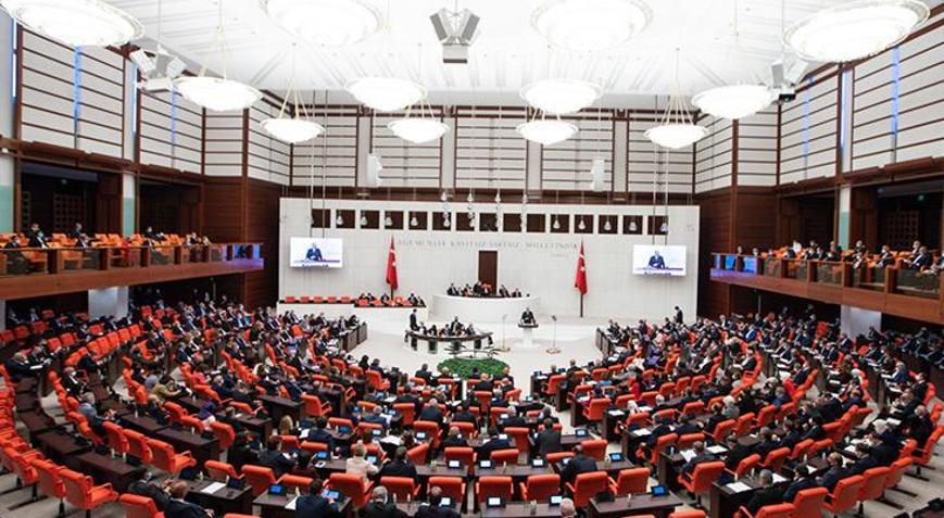 CHP, TBMMde fezlekelerin görüşüleceği komisyona katılmayacak