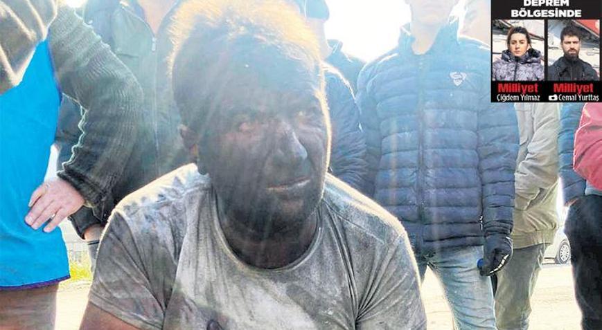 Tırnaklarıyla kazıyarak çıktı