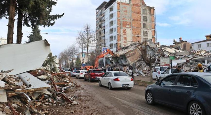 Depremzedelere aylık bağlanacak mı Ekonomist Muhammet Bayram cevapladı