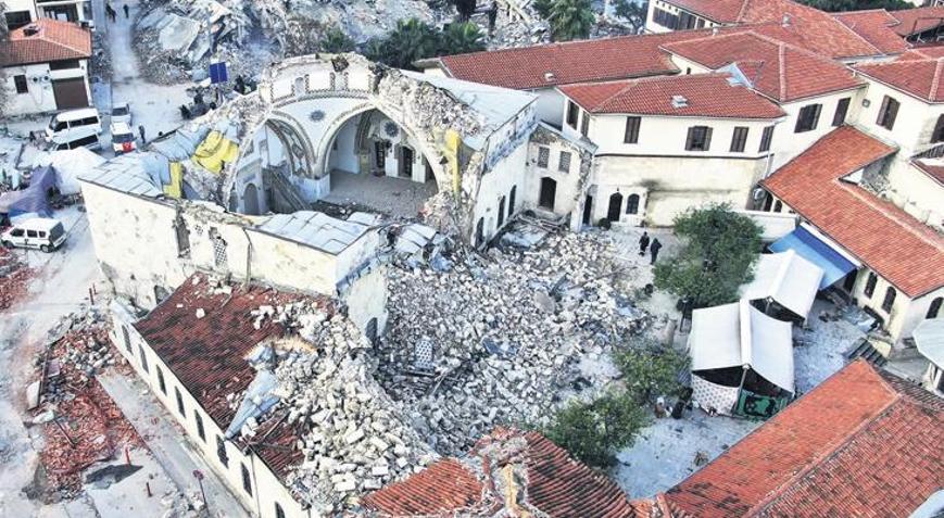 Tarihi miras ağır yaralı