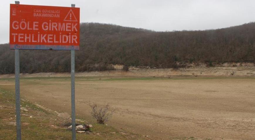 İstanbulda su alarmı İki baraj kuruma noktasına geldi