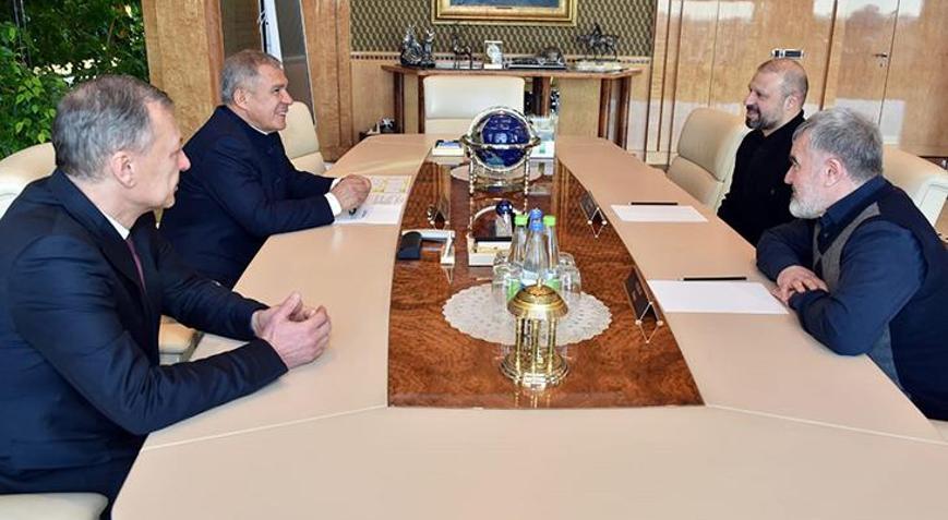 Gökdeniz Karadeniz, Tataristan Lideri Minnikhanov ile görüştü