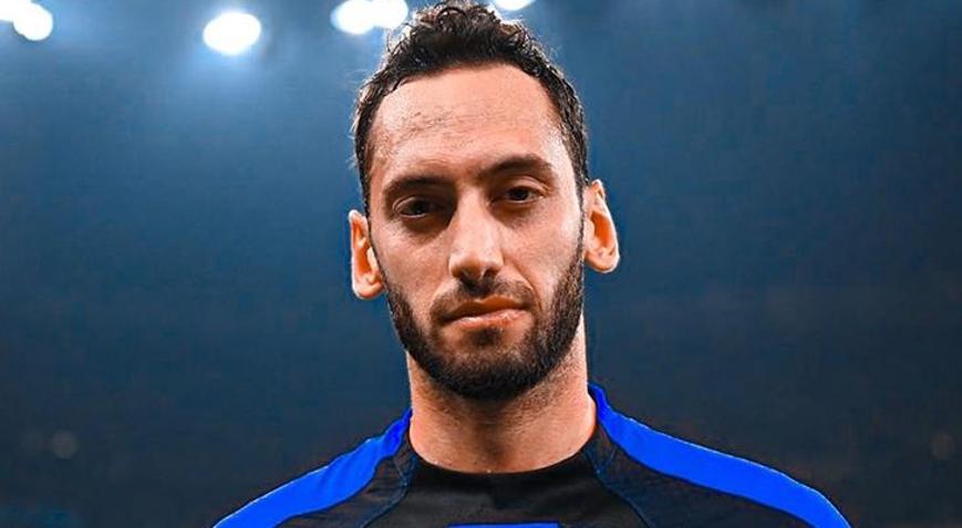 TFFden maçın adamı Hakan Çalhanoğluna tebrik