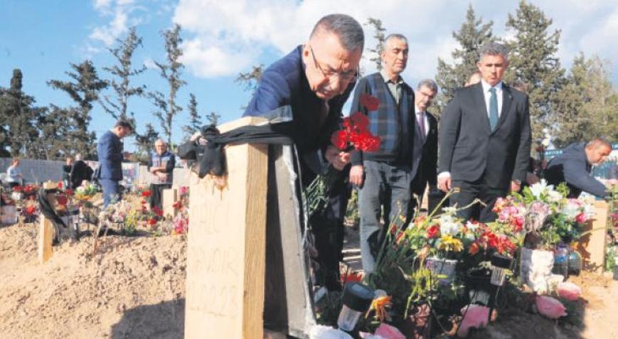 Oktay’dan acıyı paylaşma ziyareti