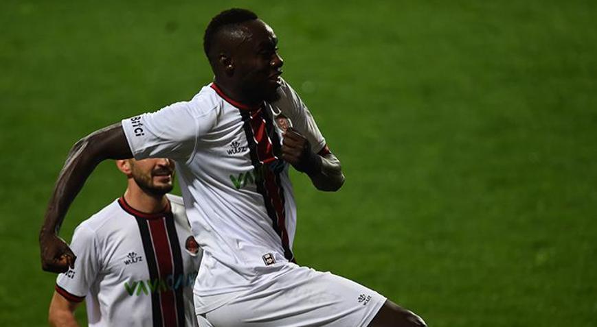 Fatih Karagümrük, İstanbulspor deplasmanında 3 puanı tek golle aldı
