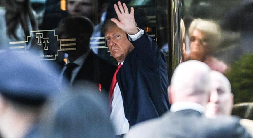 Trump, hakim karşısına çıkmak üzere New York’ta