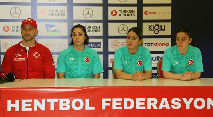A Milli Kadın Hentbol Takımı, Sırbistan karşısında zoru başarmak istiyor