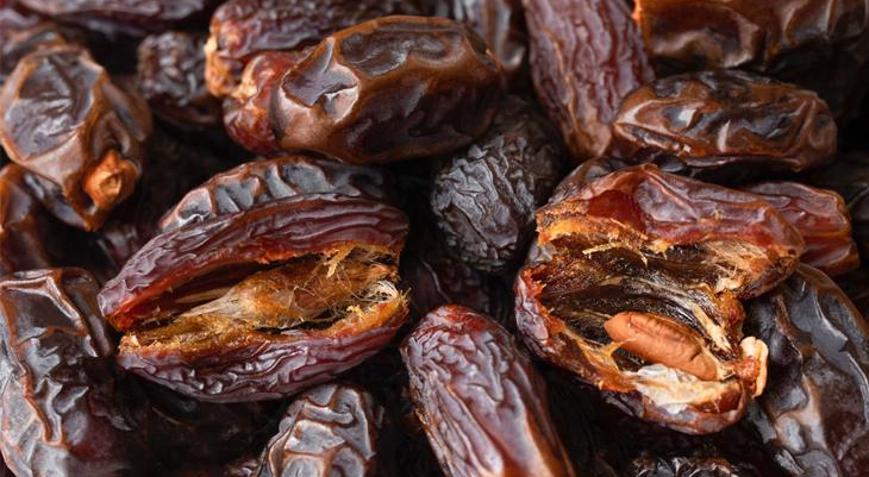 Ramazanda hurma tüketmenin çok faydası var Tok tutuyor, kabızlığı önlüyor