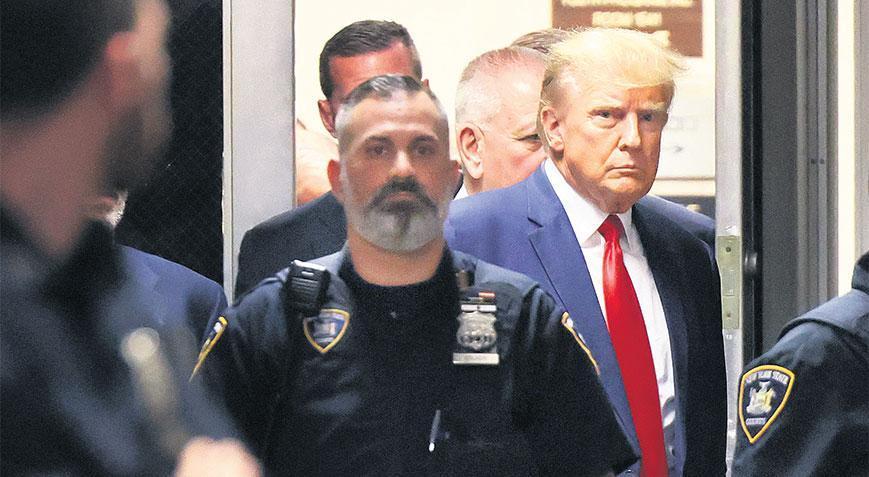 Trumptan eski avukatına tazminat davası