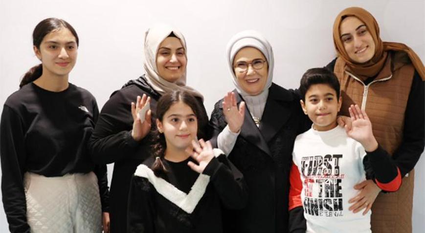 Emine Erdoğan TOGEM Derneğinin iftarına katıldı