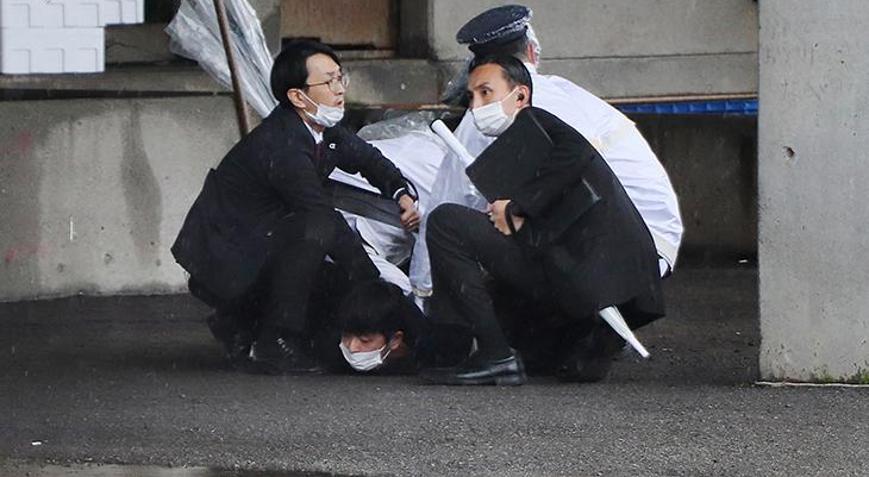 Japonyada Başbakana suikast girişimi Bomba attılar