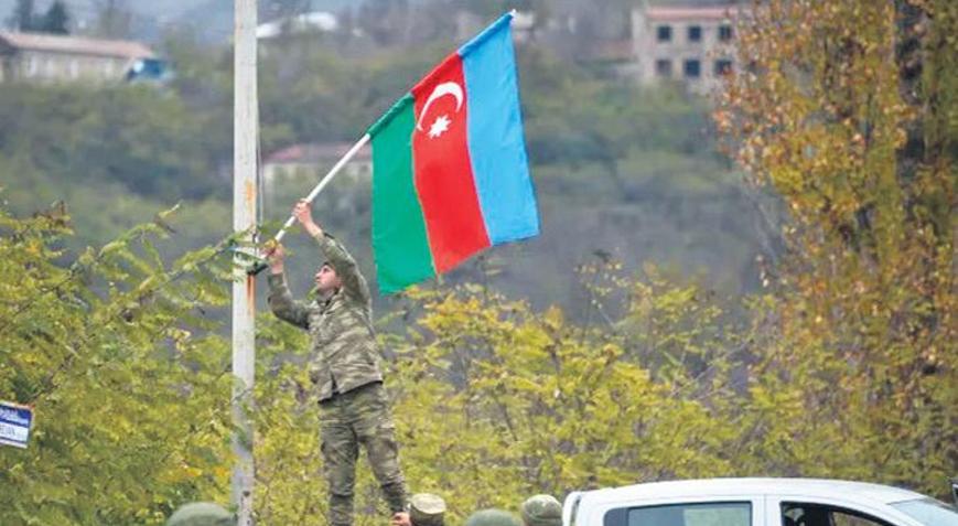 Bakü’den Laçin’e kontrol noktası