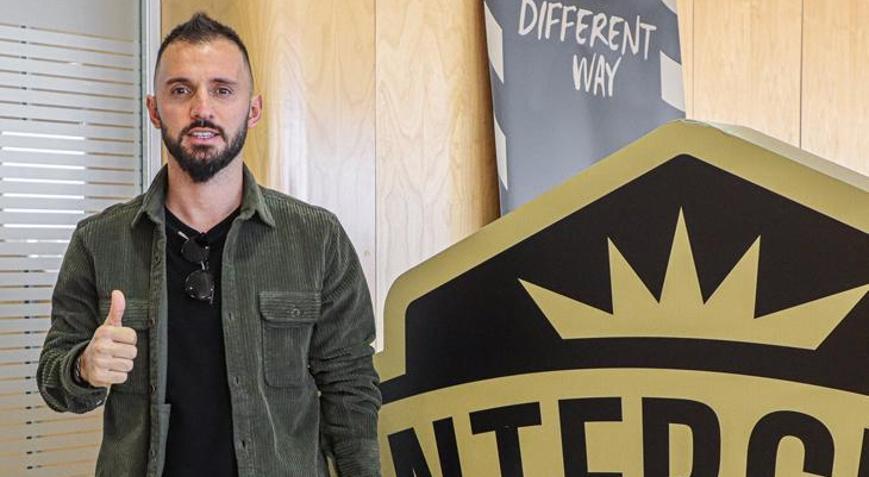 Emre Çolak sözleşmesini feshetti Türkiyeye dönüyor