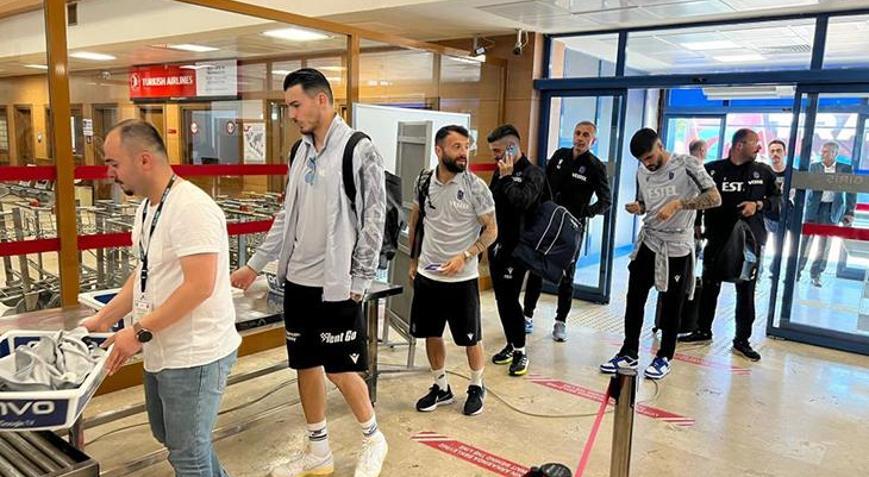 Trabzonspor, Fenerbahçe maçı için İstanbul’a gitti