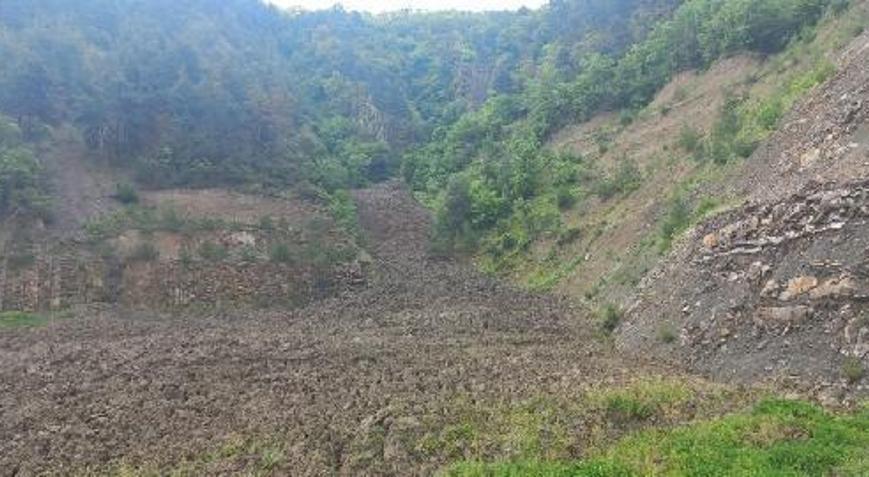 Amasyada heyelan anı kamerada